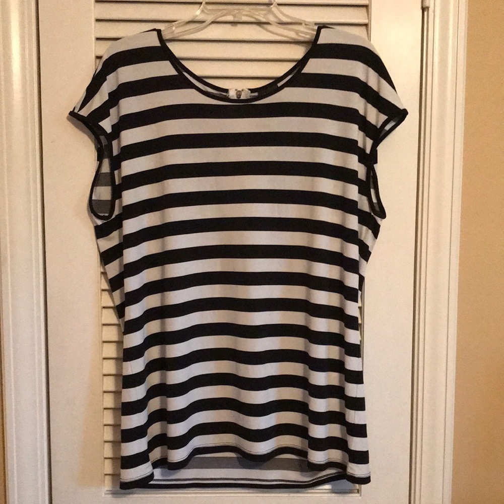 George Sleeveless Women’s Top Black white stripe Sz L Boxy Shape Back zipper
